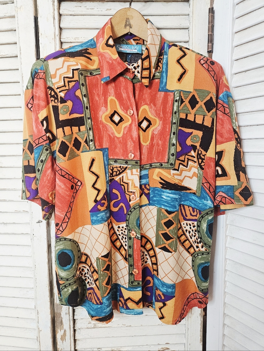 Vintage 90s Colourful Printed Rayon Short Sleeve Blouse Coral Bay Petites S/M